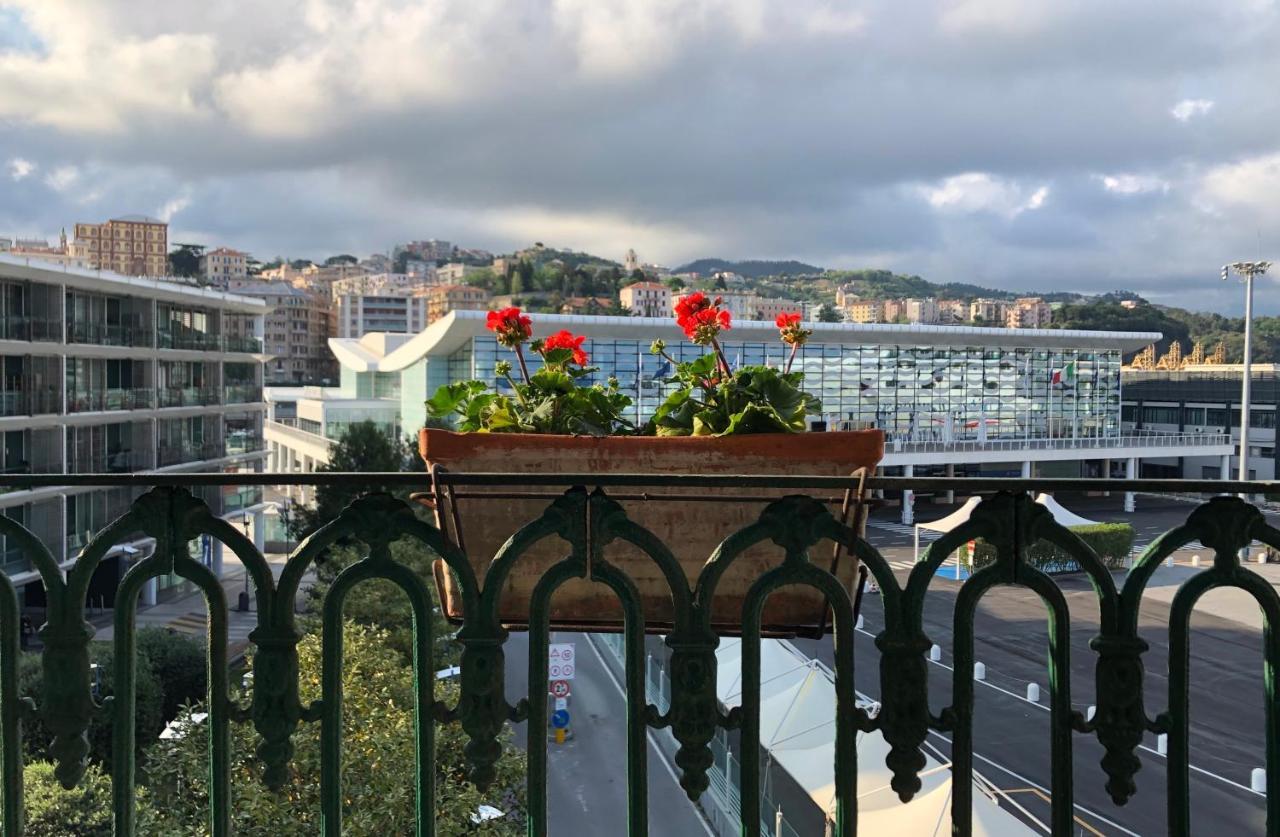 Apartamento Relax In Darsena - Savona Exterior foto