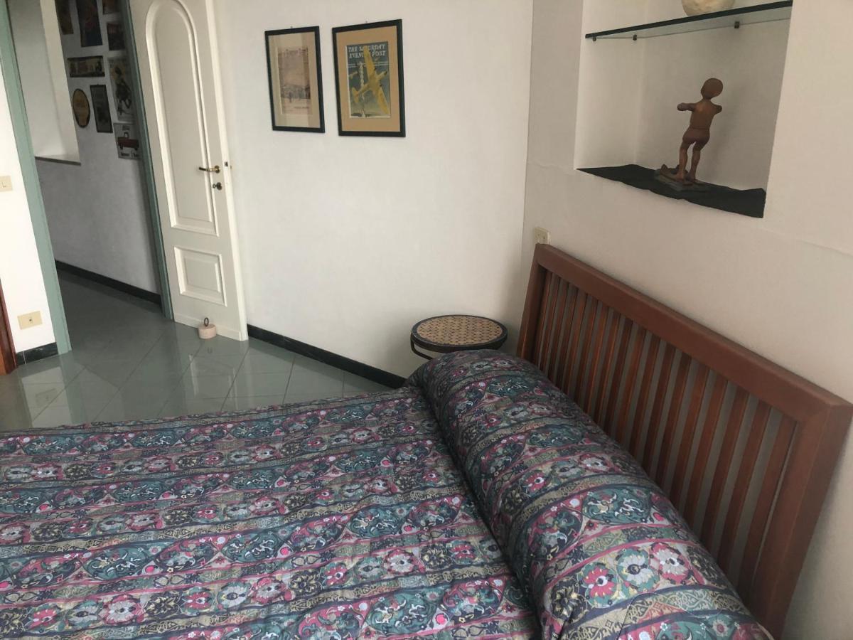 Apartamento Relax In Darsena - Savona Exterior foto