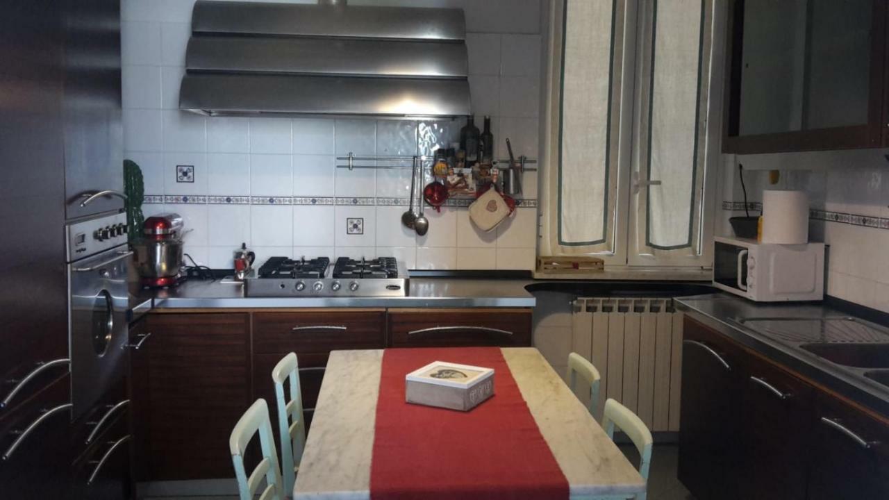 Apartamento Relax In Darsena - Savona Exterior foto